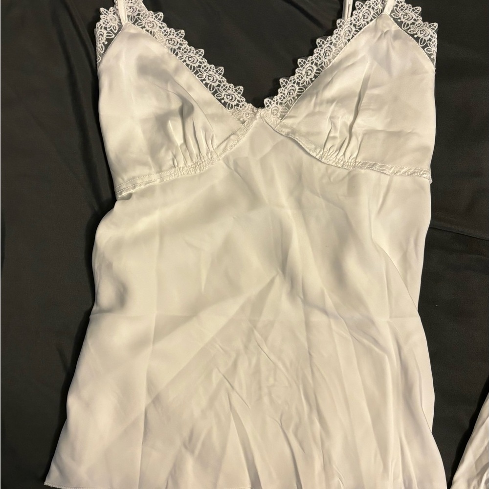 Chic White Lace Chemise and Tap Pants